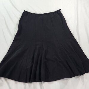 Larry Levine black stretch maxi skirt Sz 10

Lot K